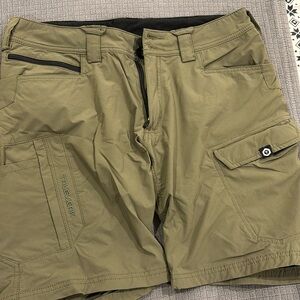 Truewerk T1 Werkshort men’s stretch work short shorts, size 32 ￼